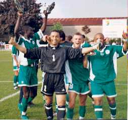 Red Star 93 (CFA 2), 2001