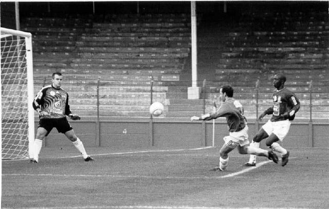 RED STAR FC 93 - FLEURY-MEROGIS