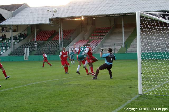 Red Star - Saint Geneviève-des-Bois