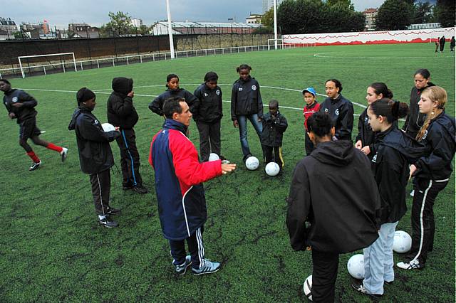 Red Star section feminine