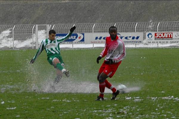 SAINT-QUENTIN - RED STAR FC 93