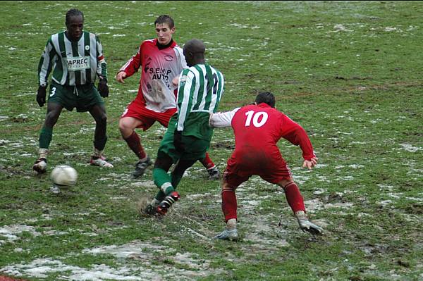 SAINT-QUENTIN - RED STAR FC 93