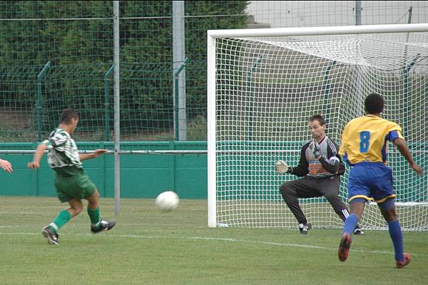 RED STAR FC 93 - ARMENTIERES