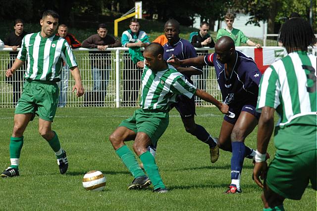 Le Mée Sports - Red Star