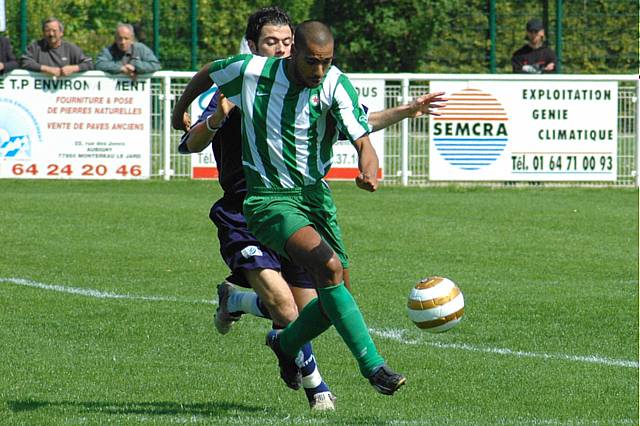 Le Mée Sports - Red Star