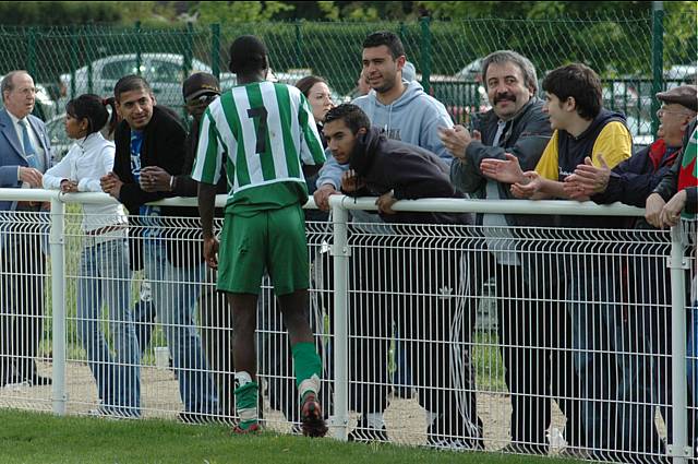 Le Mée Sports - Red Star