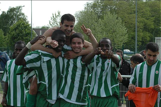 Le Mée Sports - Red Star