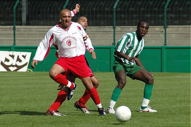 Red Star - Evry