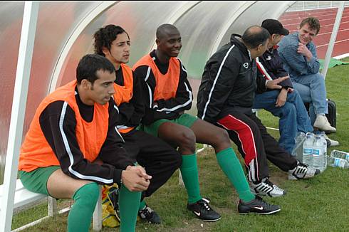 Br&eacute;tigny - Red Star