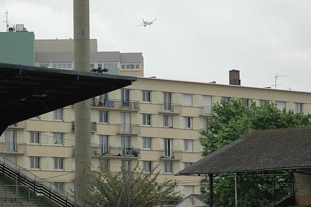 Red Star - Lusitanos