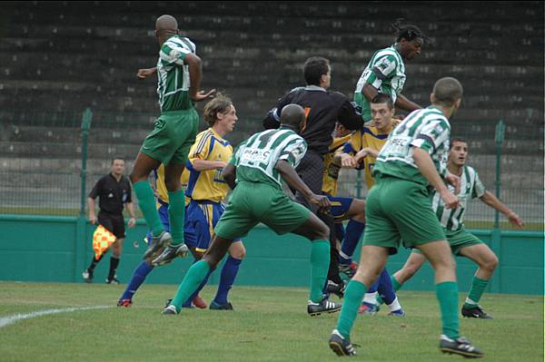 Red Star - Armenti&egrave;res