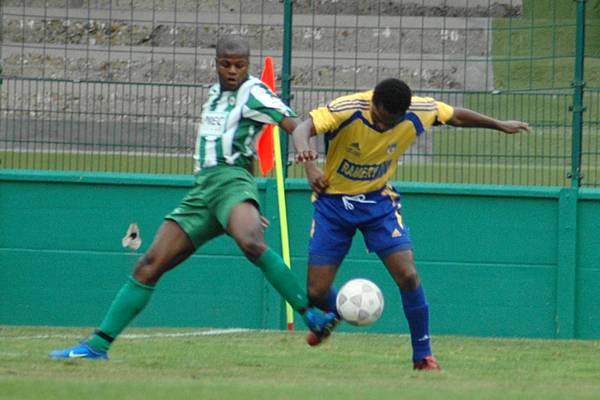 Red Star - Armenti&egrave;res