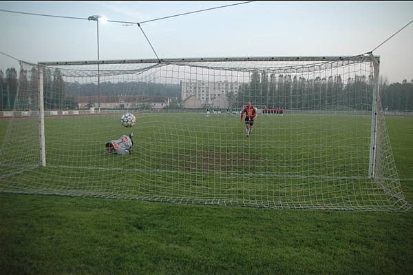 Pourtant, Nabile Yessad avait bien lanc� le Red Star, dans la s�ance de tirs au but