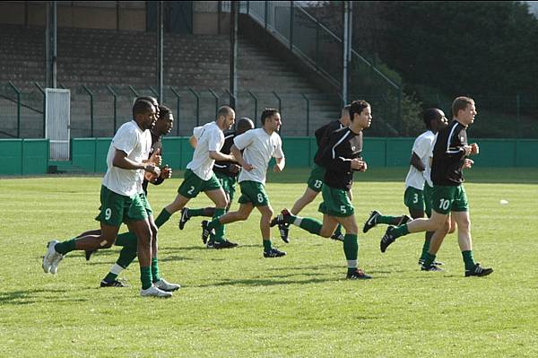 RED STAR FC 93 - SAINT-QUENTIN