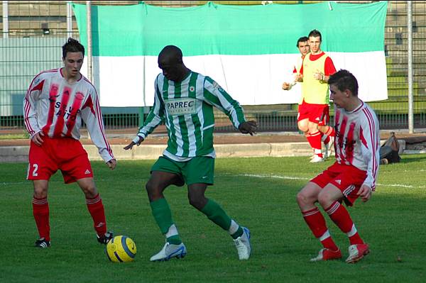 RED STAR FC 93 - SAINT-QUENTIN