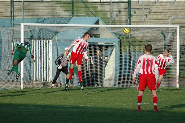RED STAR FC 93 - SAINT-QUENTIN