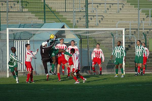 RED STAR FC 93 - SAINT-QUENTIN