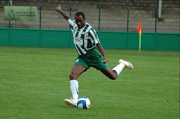 RED STAR FC 93 - PONTIVY