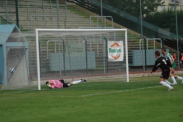 RED STAR FC 93 - PONTIVY