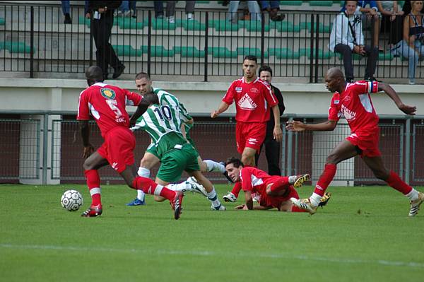 SAINTE-GENEVIEVE-DES-BOIS - RED STAR FC 93