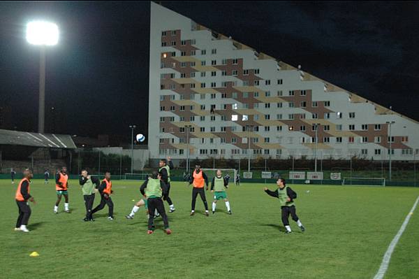 RED STAR FC 93 - MOISSY-CRAMAYEL