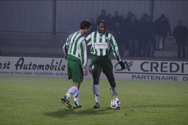 CONCARNEAU - RED STAR FC 93