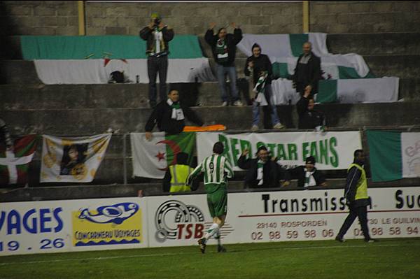 CONCARNEAU - RED STAR FC 93