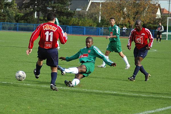 SAVIGNY-SUR-ORGE - RED STAR FC 93