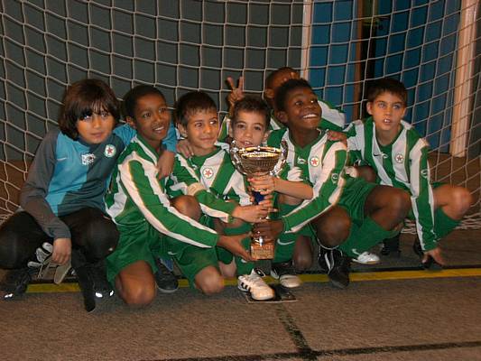 Les poussins du Red Star vainqueurs du Tournoi