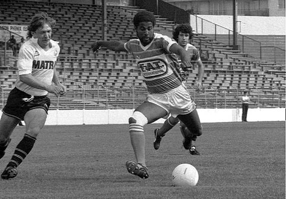 Jean-Michel Bridier, sera pr�sent samedi 10 mars, ici, lors d�une rencontre<br>
Red Star � Racing, au stade de Colombes © Gilles Saillant