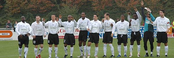 M. Ouattara, Y. Berthier, N. Fabiano, E. Lacomat, E. Kangulungu, K. Kemas, R. Miherre,<br>C. Haguy, R. N�Simba, Y. Djidonou et V. Fourneuf,<br>le onze de d�part, lors de Bois-Guillaume � Red Star