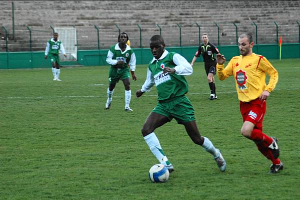 Abdoulaye Diawara, auteur d�un but devant Vitr�, sur penalty