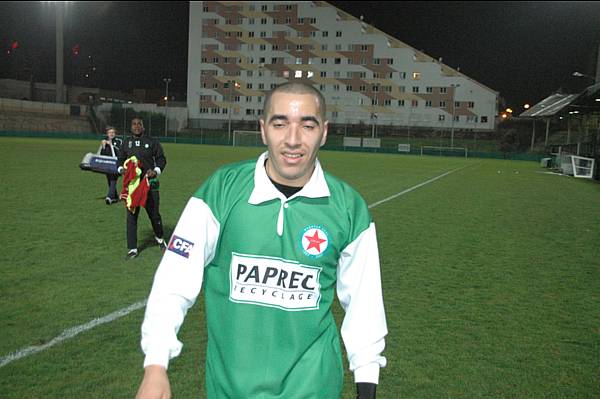 Khaled Kemas, auteur d�un but somptueux, � d�guster sans mod�ration !