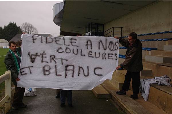 PONTIVY - RED STAR FC 93