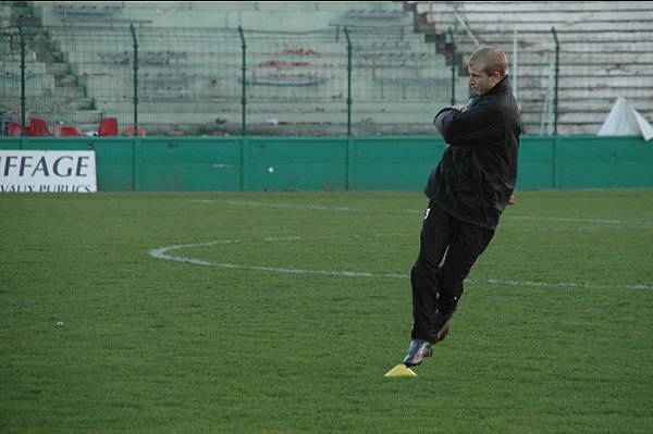 RED STAR FC 93 - SAINTE-GENEVIEVE-DES-BOIS