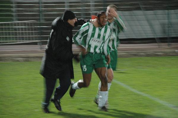 RED STAR FC 93 - SAINTE-GENEVIEVE-DES-BOIS