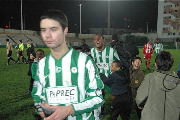 RED STAR FC 93 - SAINTE-GENEVIEVE-DES-BOIS