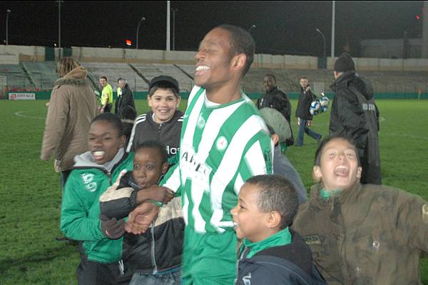 RED STAR FC 93 - SAINTE-GENEVIEVE-DES-BOIS