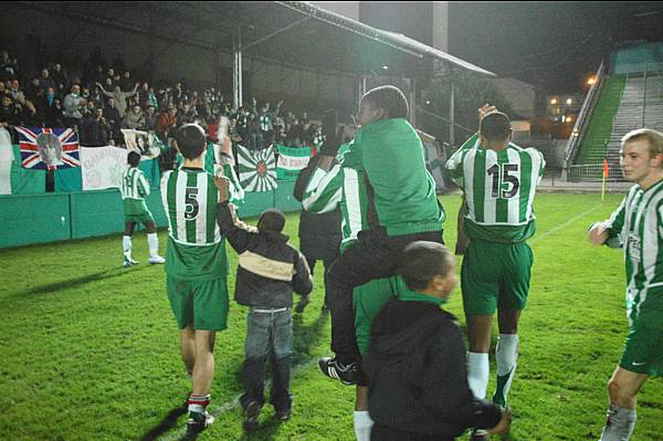 RED STAR FC 93 - SAINTE-GENEVIEVE-DES-BOIS