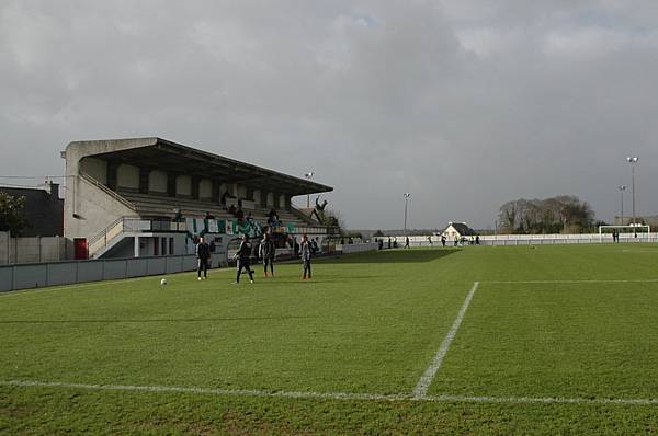 GUINGAMP B - RED STAR FC 93