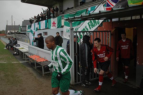 GUINGAMP B - RED STAR FC 93