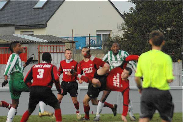 GUINGAMP B - RED STAR FC 93