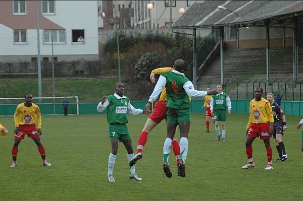 RED STAR FC 93 - VITRE