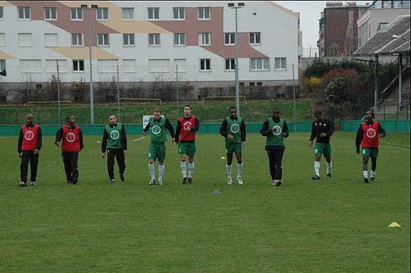 RED STAR FC 93 - PLABENNEC