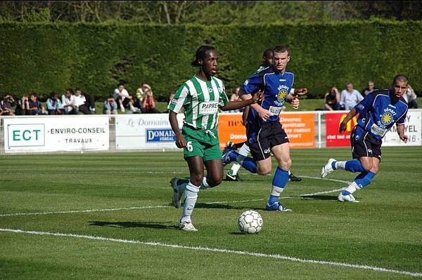 MOISSY-CRAMAYEL - RED STAR FC 93