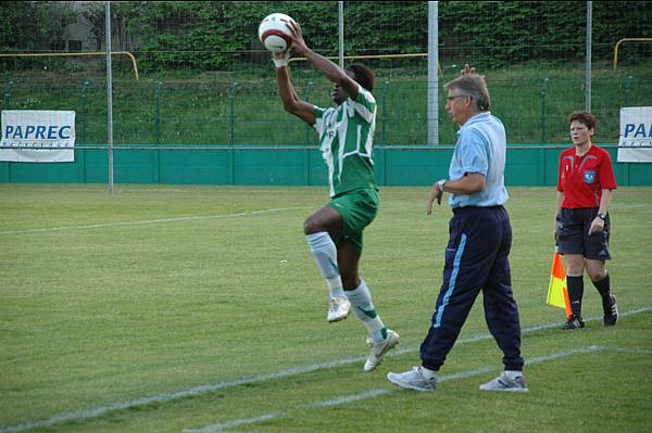 RED STAR FC 93 - PACY-SUR-EURE