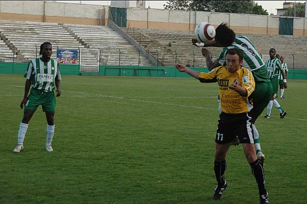 RED STAR FC 93 - PACY-SUR-EURE