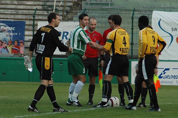 RED STAR FC 93 - PACY-SUR-EURE