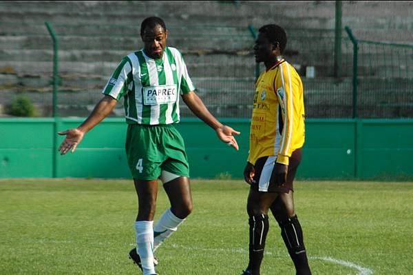 RED STAR FC 93 - PACY-SUR-EURE