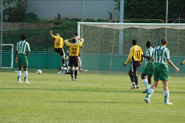 RED STAR FC 93 - PACY-SUR-EURE